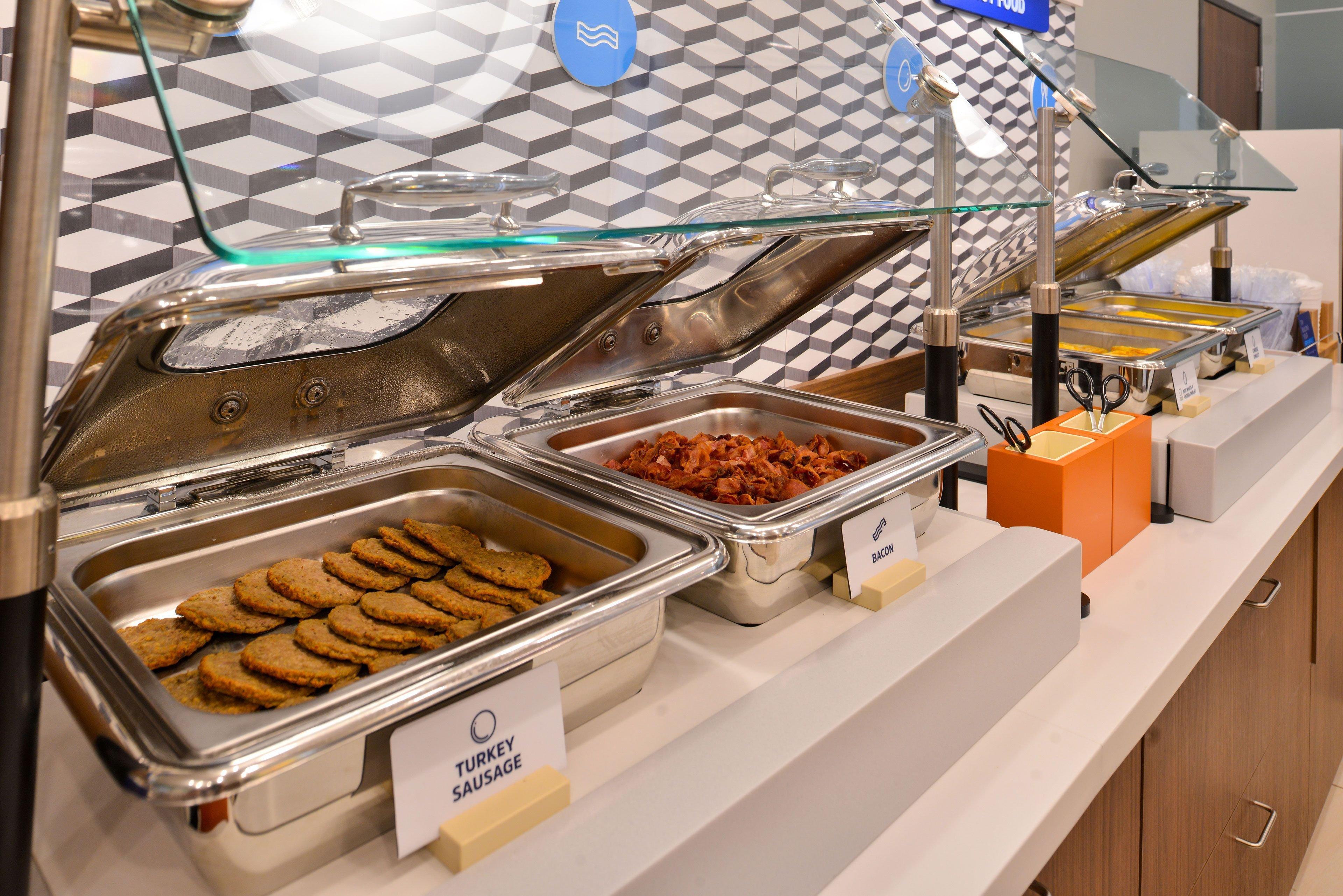 Holiday Inn Express & Suites San Diego - Mission Valley By Ihg Buitenkant foto