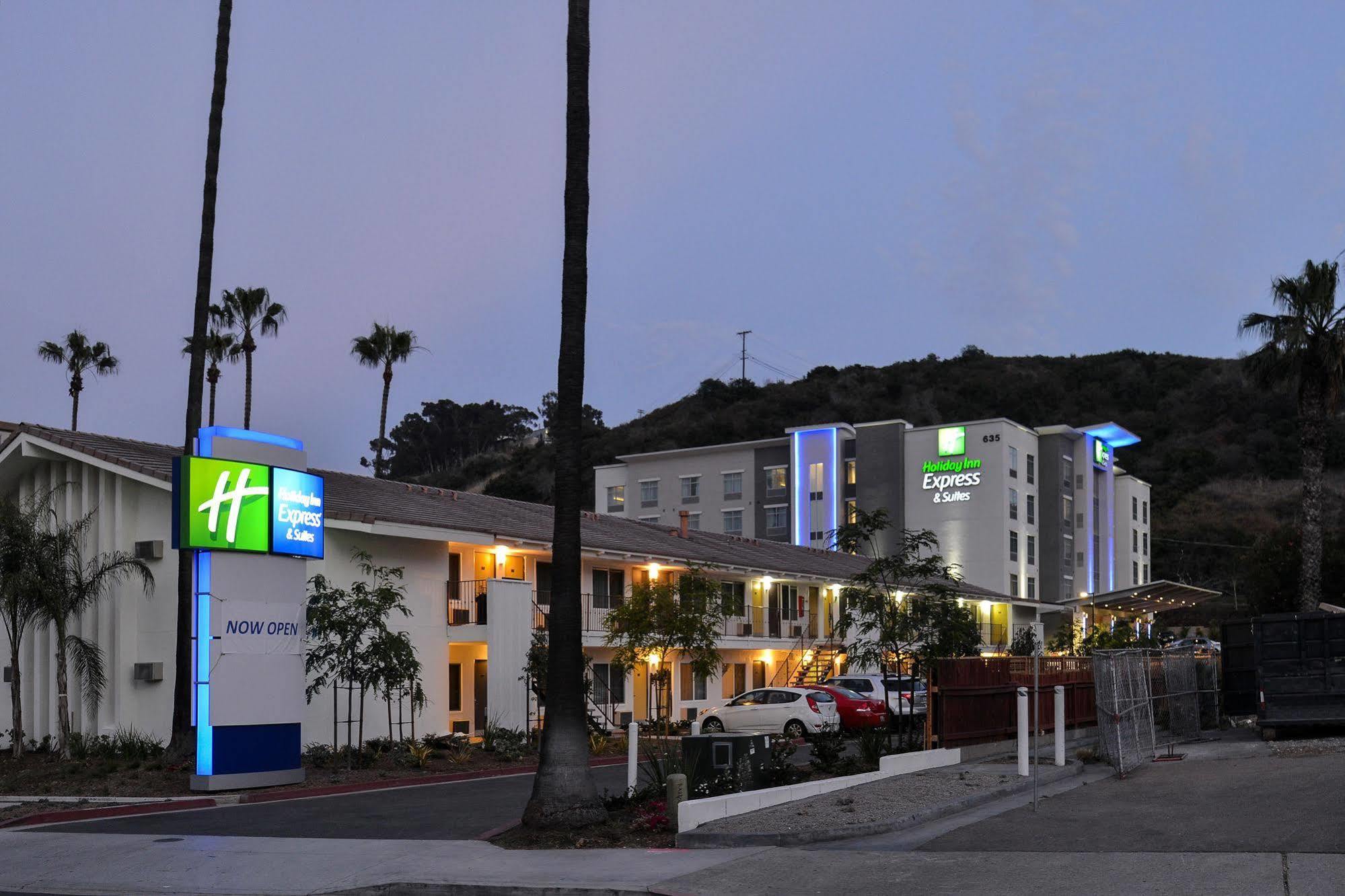 Holiday Inn Express & Suites San Diego - Mission Valley By Ihg Buitenkant foto